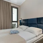 Appartement Elegant In Center With Parking And Access To Viewing Terrace By Renters