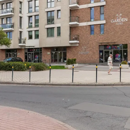 Elegant In Center With Parking And Access To Viewing Terrace By Renters *