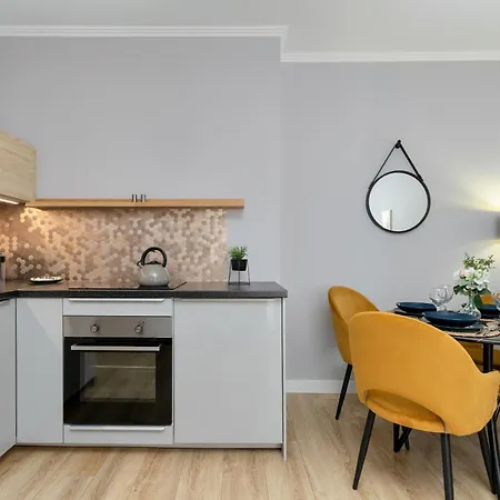 شقة Elegant In Center With Parking And Access To Viewing Terrace By Renters