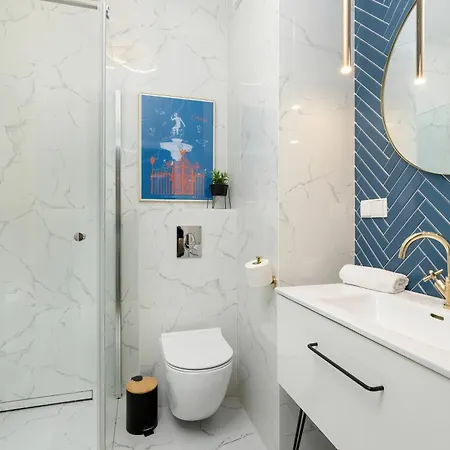 شقة Elegant In Center With Parking And Access To Viewing Terrace By Renters