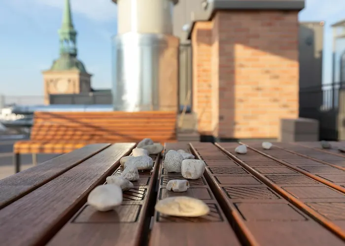 Elegant In Center With Parking And Access To Viewing Terrace By Renters Apartmán *