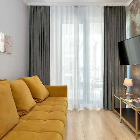 Apartment Elegant In Center With Parking And Access To Viewing Terrace By Renters *